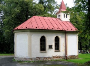 Stará Role – hřbitovní kaple